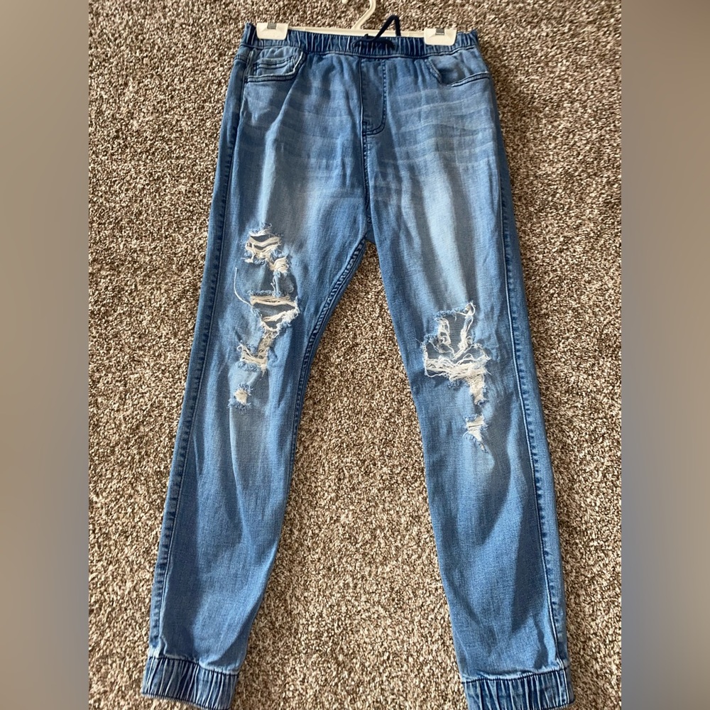 Mens Hollister jogger distressed jeans size small